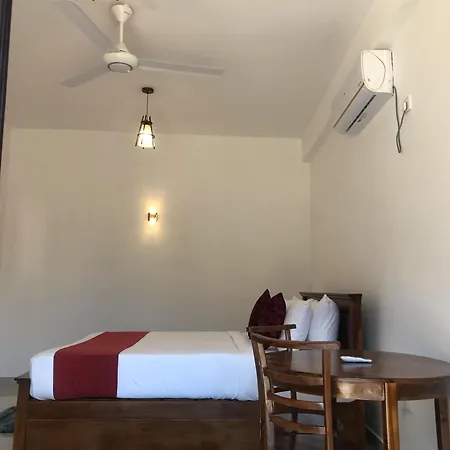 Ever Breeze Ella Hotel Room photo